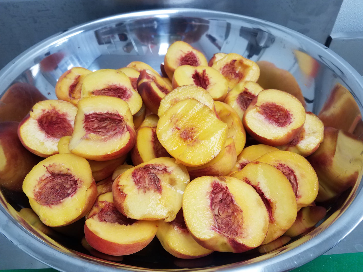 Freeze-Dried Fruit Basket with Northeast Grown & EcoCertified™ Fruits Monthly Subscription Basket